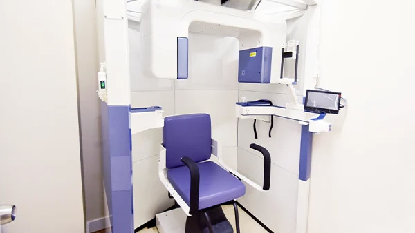 矯正治療の精密検査で使用する機器